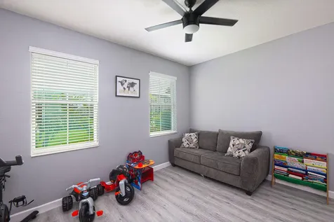 8405 Nw Greenbank Circle Port Saint Lucie FL 34987