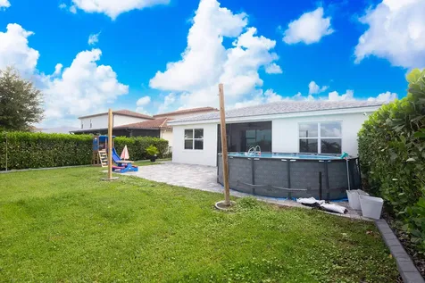 8405 Nw Greenbank Circle Port Saint Lucie FL 34987
