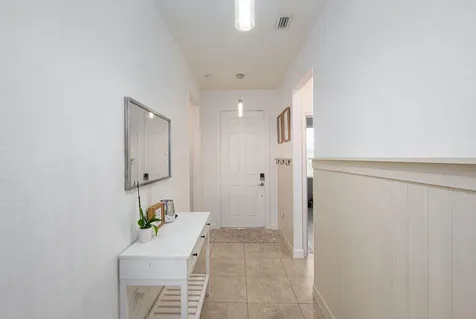 8405 Nw Greenbank Circle Port Saint Lucie FL 34987