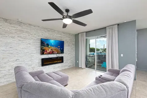 8405 Nw Greenbank Circle Port Saint Lucie FL 34987