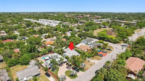 1631 N Andrews Square Fort Lauderdale FL 33311