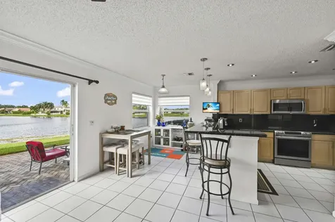 375 Sw 205th Avenue Pembroke Pines FL 33029