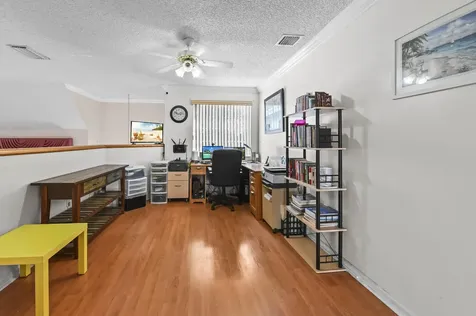 375 Sw 205th Avenue Pembroke Pines FL 33029