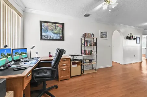 375 Sw 205th Avenue Pembroke Pines FL 33029