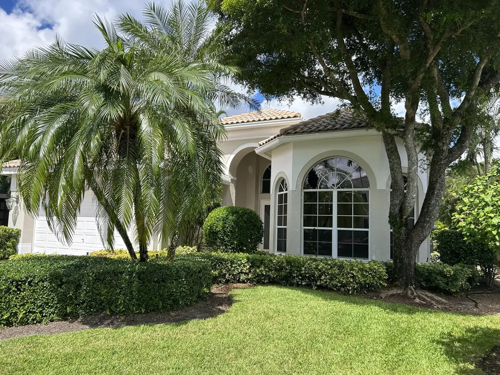 7855 L Aquila Way Delray Beach FL 33446