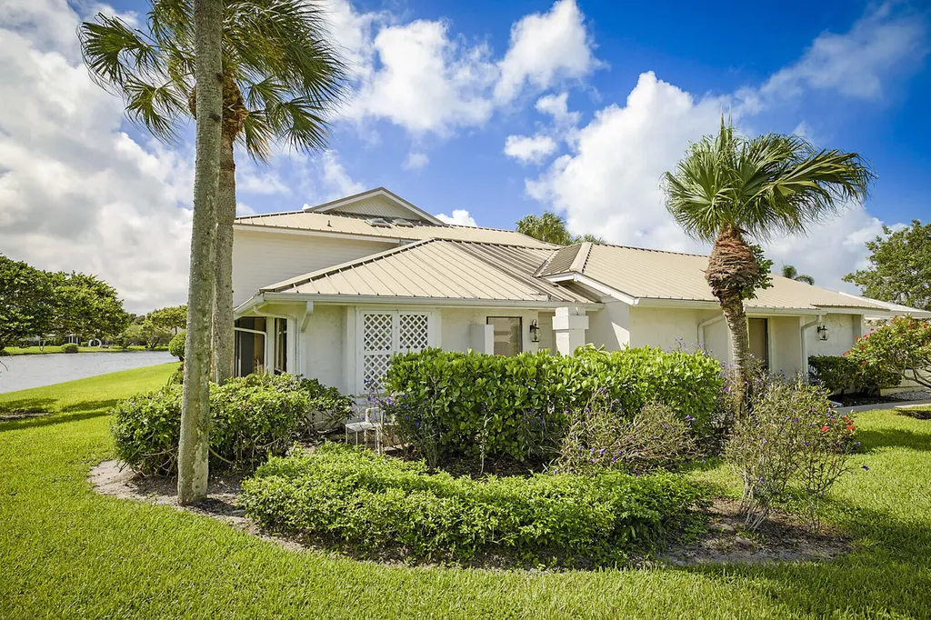 5611 Se Foxcross Place Stuart FL 34997