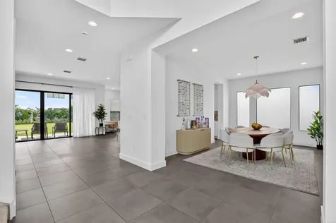 8284 Royal County Down Road Boca Raton FL 33434