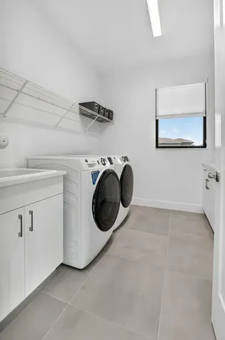 8284 Royal County Down Road Boca Raton FL 33434