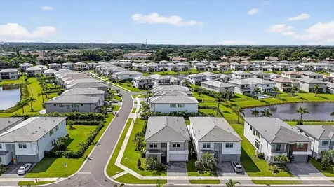 8284 Royal County Down Road Boca Raton FL 33434