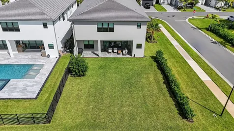 8284 Royal County Down Road Boca Raton FL 33434