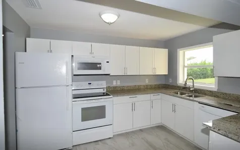 976 Sw 34th Terrace Palm City FL 34990