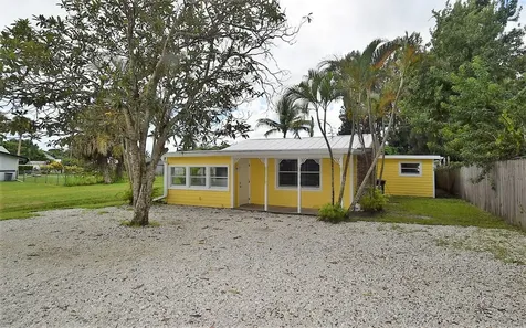 976 Sw 34th Terrace Palm City FL 34990