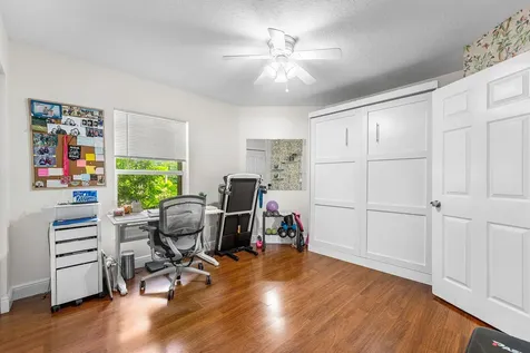 15703 72nd Court The Acreage FL 33470