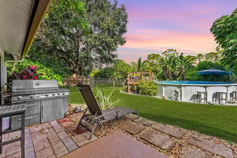 15703 72nd Court The Acreage FL 33470