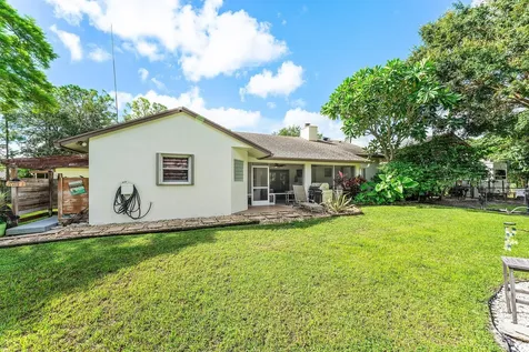 15703 72nd Court The Acreage FL 33470