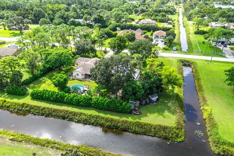 15703 72nd Court The Acreage FL 33470