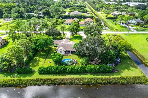 15703 72nd Court The Acreage FL 33470