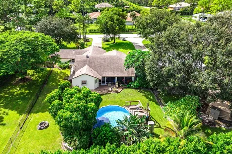15703 72nd Court The Acreage FL 33470