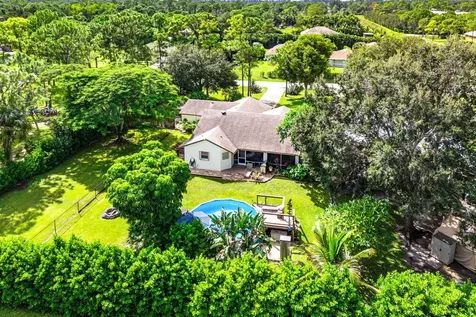 15703 72nd Court The Acreage FL 33470