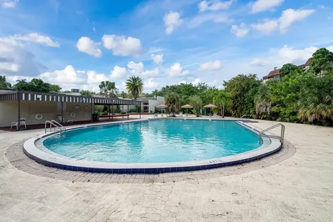 7100 Nw 17th Street Plantation FL 33313