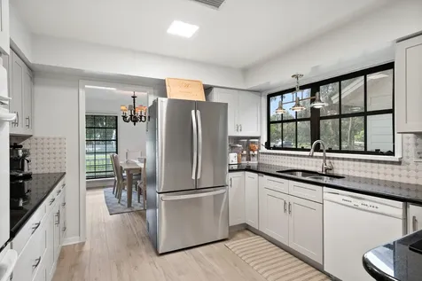 217 Se Oriole Avenue Stuart FL 34996