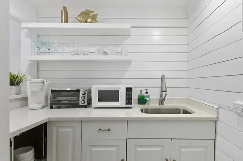 235 Sunrise Avenue Palm Beach FL 33480