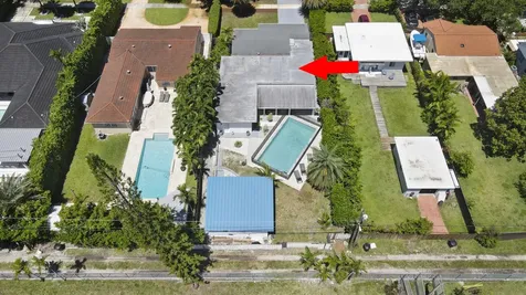 297 Minola Drive Miami Springs FL 33166