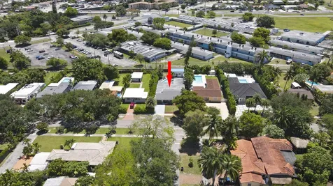 297 Minola Drive Miami Springs FL 33166
