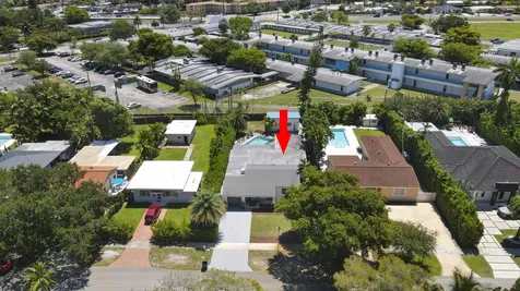 297 Minola Drive Miami Springs FL 33166