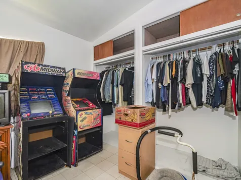 563 4th Place Vero Beach FL 32962