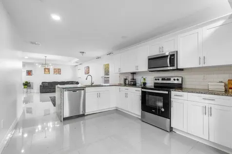 625 Forest Hill Boulevard West Palm Beach FL 33405