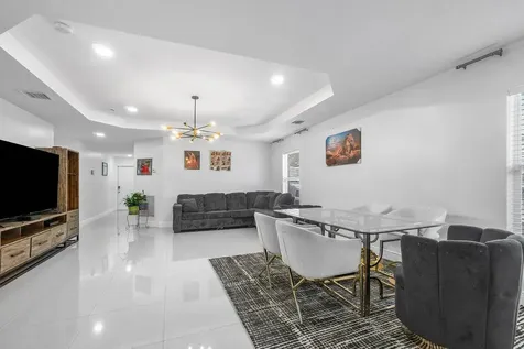 625 Forest Hill Boulevard West Palm Beach FL 33405