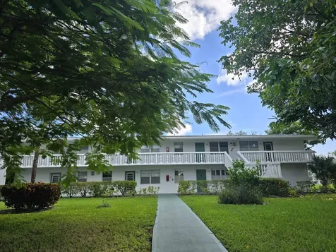 294 Farnham M Deerfield Beach FL 33442