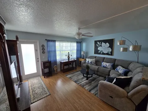 294 Farnham M Deerfield Beach FL 33442