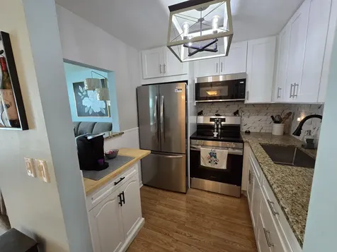294 Farnham M Deerfield Beach FL 33442