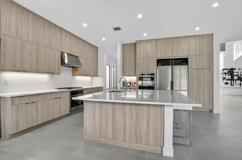 8366 Essex Country Club Drive Boca Raton FL 33434