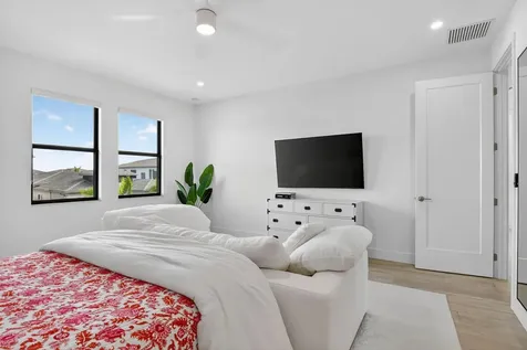 8366 Essex Country Club Drive Boca Raton FL 33434