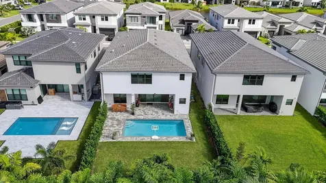 8366 Essex Country Club Drive Boca Raton FL 33434