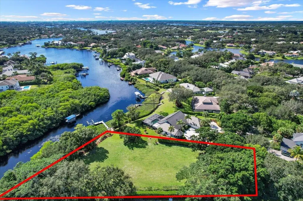 18021 SE Laurel Leaf Lane Jupiter FL 33469