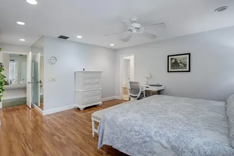 6827 Fountains Circle Lake Worth FL 33467
