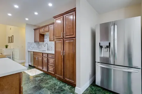 6827 Fountains Circle Lake Worth FL 33467