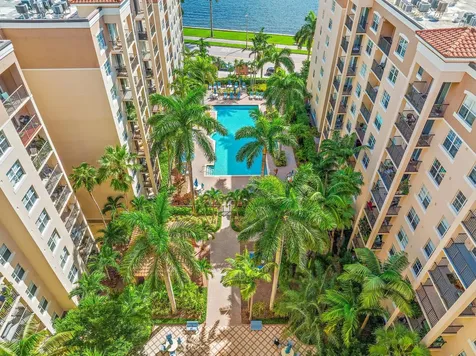 1801 N Flagler Drive West Palm Beach FL 33407