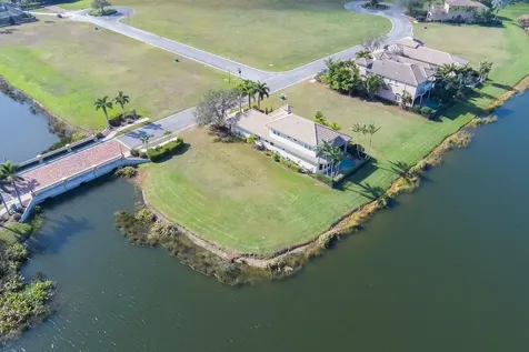 152 SE Santa Gardenia Port Saint Lucie FL 34984