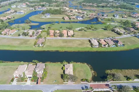 152 SE Santa Gardenia Port Saint Lucie FL 34984