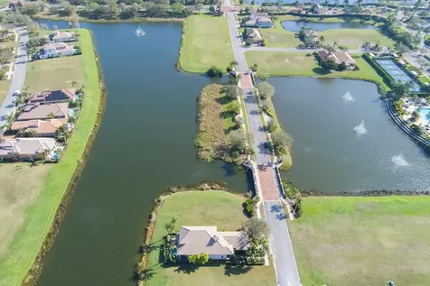 152 SE Santa Gardenia Port Saint Lucie FL 34984
