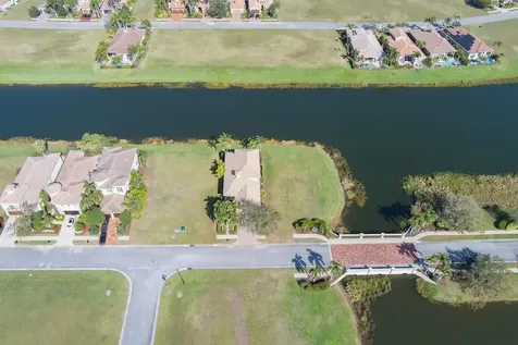 152 SE Santa Gardenia Port Saint Lucie FL 34984