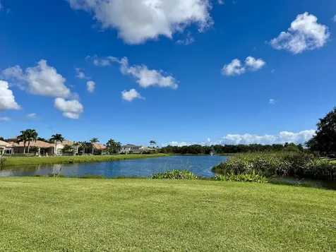 152 SE Santa Gardenia Port Saint Lucie FL 34984