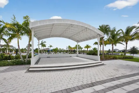 15745 Cresswind Place Westlake FL 33470