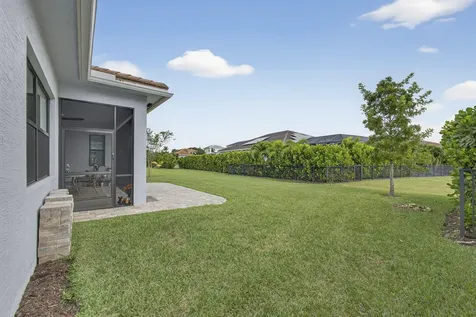 15745 Cresswind Place Westlake FL 33470