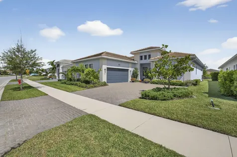 15745 Cresswind Place Westlake FL 33470